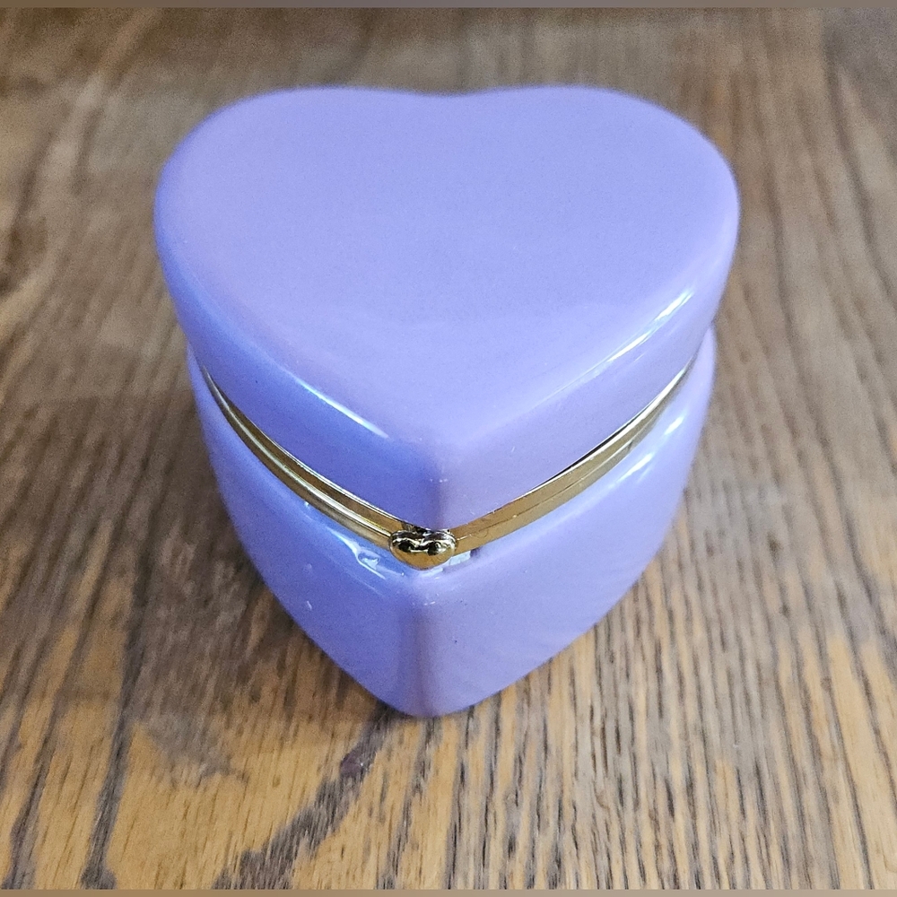 Heart-Shaped Purple CeramicTrinket Box with Gold Accent BNIB